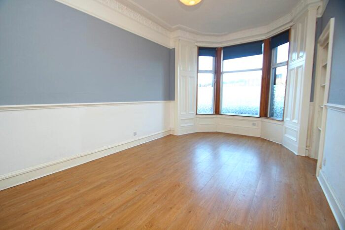 2 Bedroom Flat To Rent In Alexandra Park Street, Dennistoun, G31