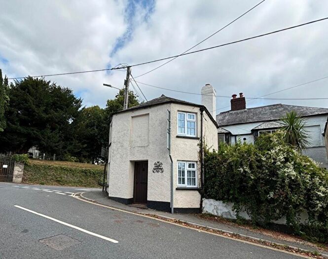1 Bedroom Semi-Detached House To Rent In St. Stephens Hill, Launceston, PL15