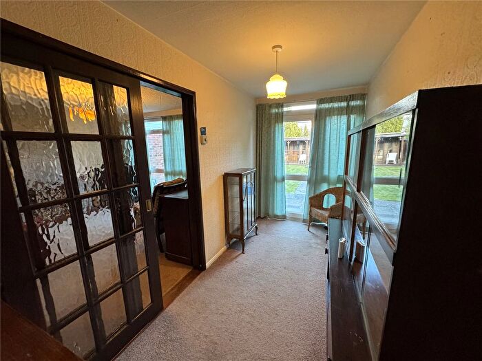 3 Bedroom End Terrace House For Sale In Sumburgh Croft, Birmingham, West Midlands, B35