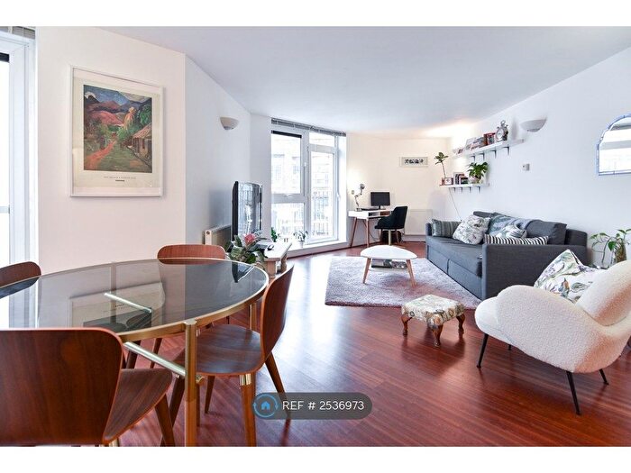 1 Bedroom Flat To Rent In Vanguard House, London, E8