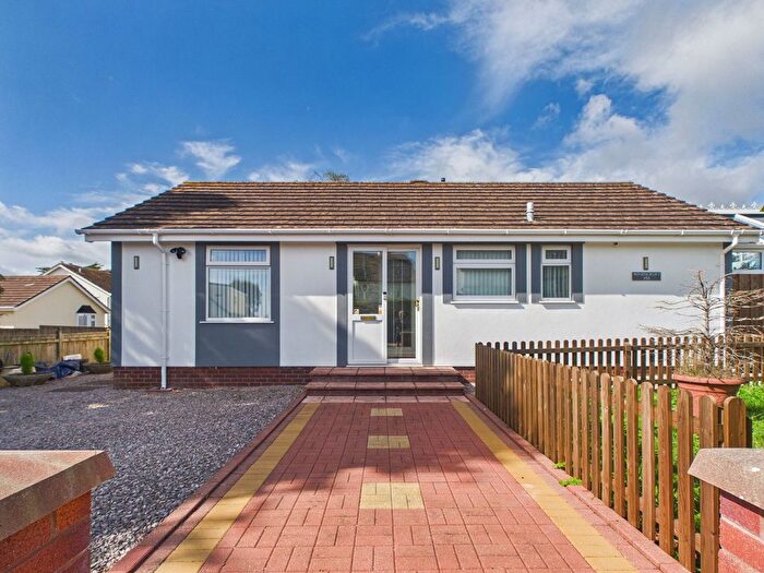 2 Bedroom Bungalow For Sale In Hookhills Road, Paignton, TQ4