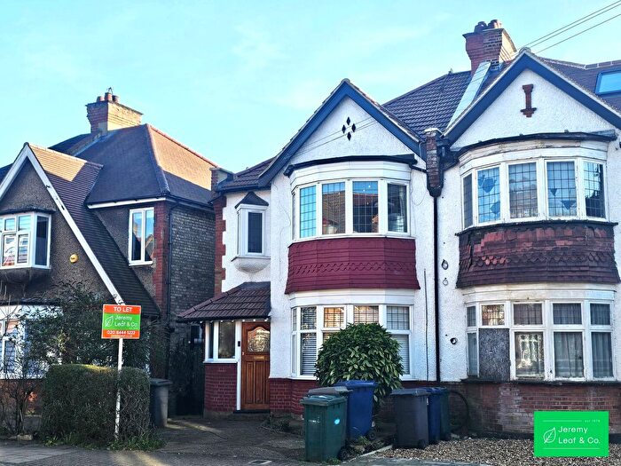 2 Bedroom Flat To Rent In East End Road, East Finchley, N2