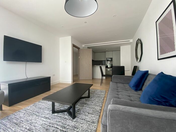 1 Bedroom Flat To Rent In Admiralty House, London Dock, London, E1W