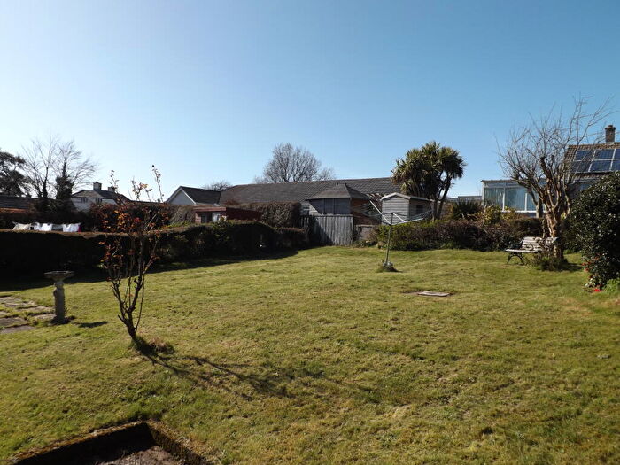 2 Bedroom Bungalow To Rent In Torpoint, PL11