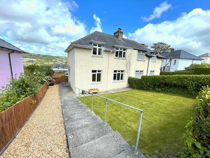 3 Bedroom Semi-Detached House To Rent In First Avenue, Penparcau, Aberystwyth, SY23
