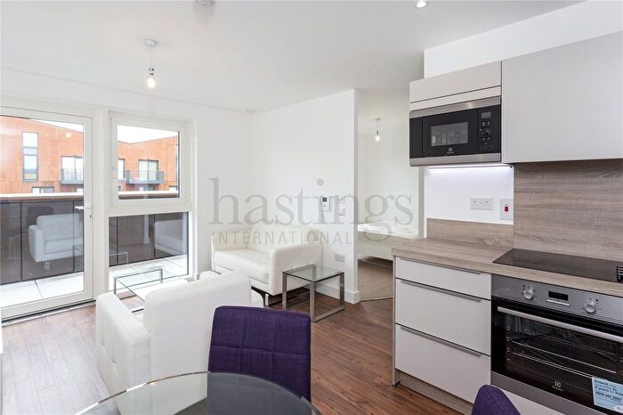Studio To Rent In Copenhagen Court, Greenland Place, London, SE8