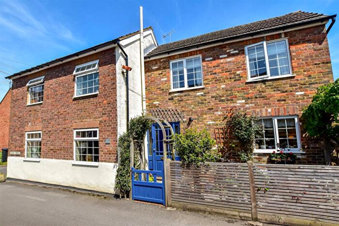 3 Bedroom Detached House For Sale In Alma Road, Northchurch, Berkhamsted, HP4