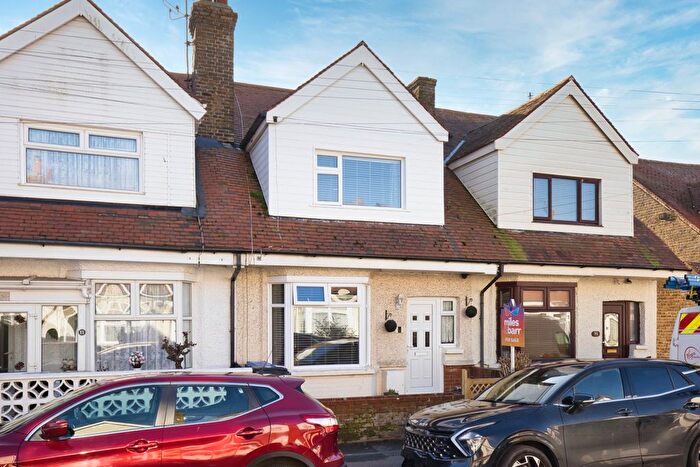 3 Bedroom Terraced House For Sale In Mayville Road, Broadstairs, Kent, CT10