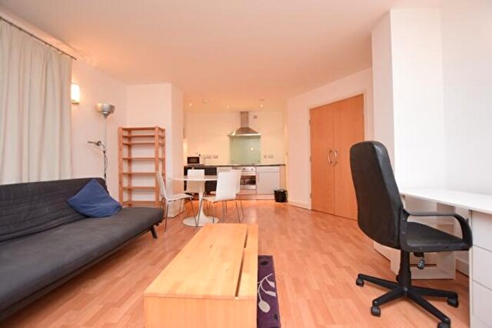 1 Bedroom Apartment To Rent In West One Central, Fitzwilliam Street, S1