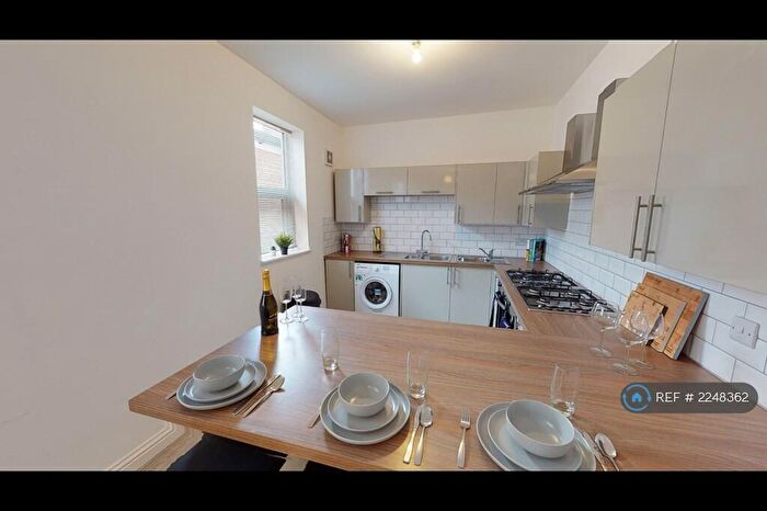 9 Bedroom Terraced House To Rent In Fraser Road, Southsea, PO5