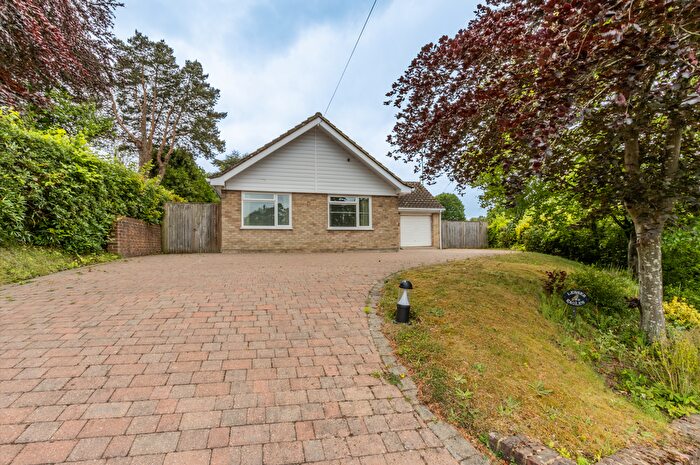 3 Bedroom Detached Bungalow To Rent In Oakfield, Hawkhurst, Cranbrook, TN18