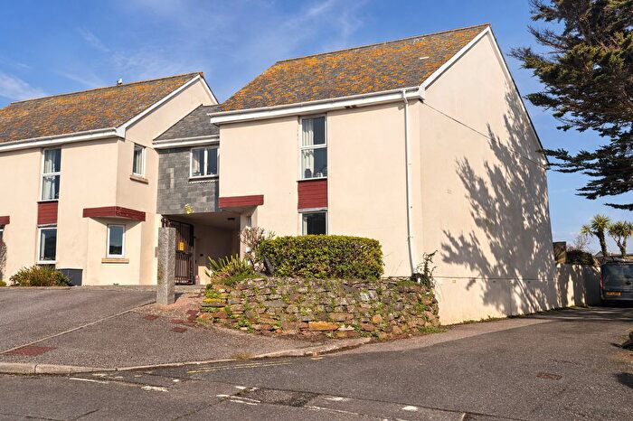 3 Bedroom Flat For Sale In Trehellan Heights, Pentire, TR7