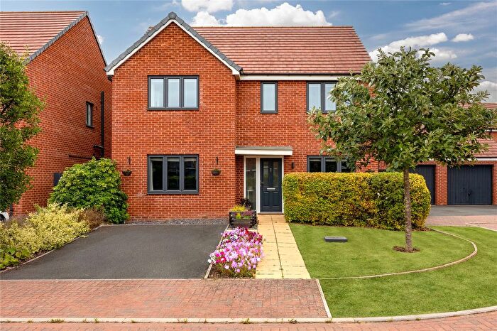 5 Bedroom Detached House For Sale In Tysoe Close, Wootton, Bedford, Bedfordshire, MK43