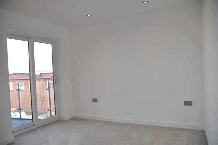 1 Bedroom Flat To Rent In Olivia House, Luton, LU1