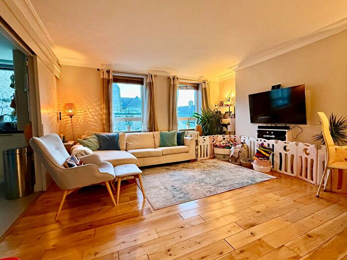 2 Bedroom Flat To Rent In Crawford Street, Macready House, W1H