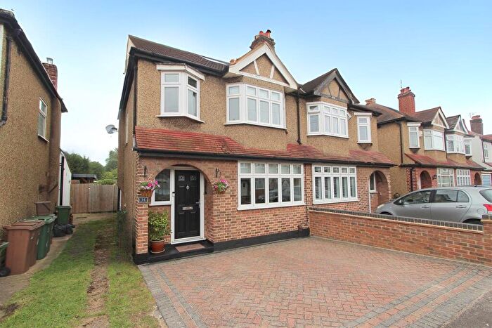 4 Bedroom Semi Detached House For Sale In Birchwood Avenue, Wallington, SM6