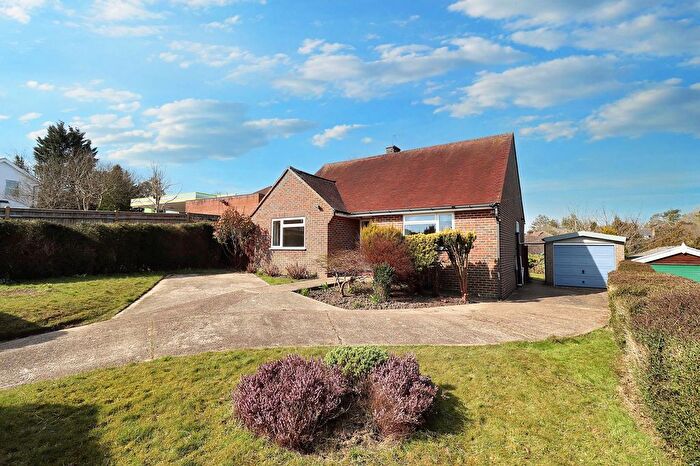 2 Bedroom Detached Bungalow To Rent In Jonas Lane, Wadhurst, TN5