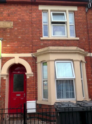 4 Bedroom Flat To Rent In Seymour Road, Linden, Gloucester, GL1
