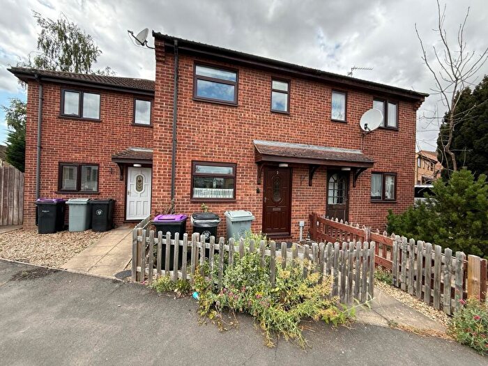 2 Bedroom Terraced House To Rent In Wendover Mews, Bourne, PE10