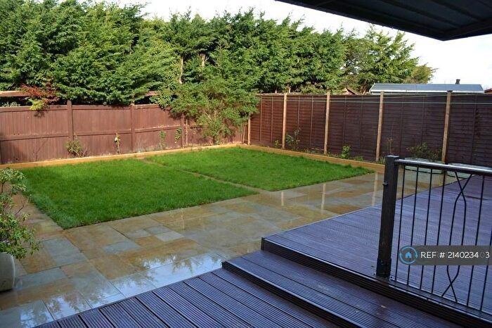 3 Bedroom Detached House To Rent In Bottesford Close, Milton Keynes, MK4