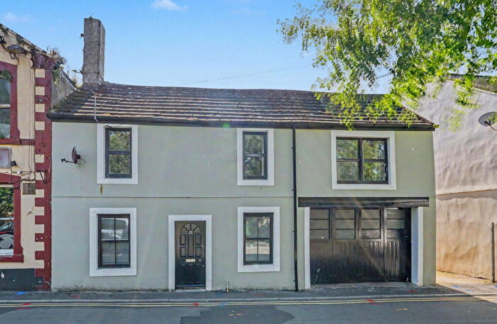 3 Bedroom Terraced House For Sale In King Street, Workington, CA14