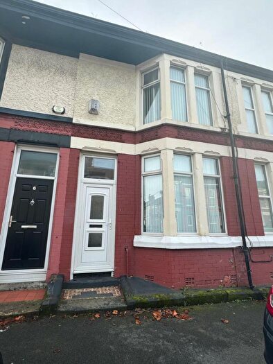 3 Bedroom Semi-Detached House To Rent In Kenyon Road, Liverpool, L15