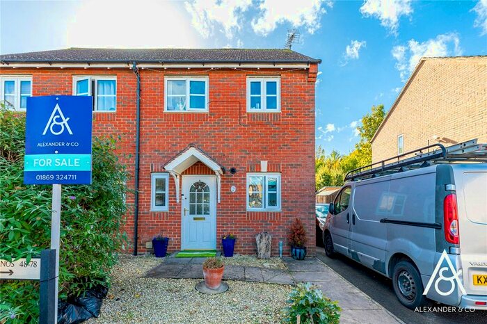 2 Bedroom Semi-Detached House To Rent In Reedmace Road, Bicester, Oxfordshire, OX26