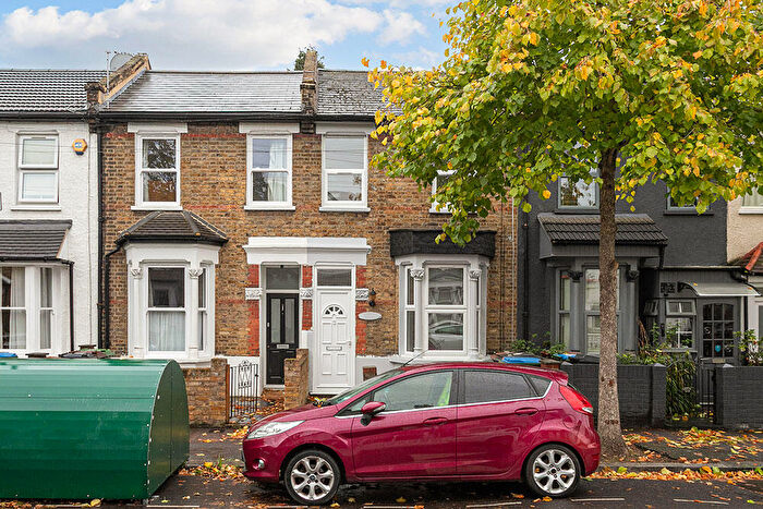 3 Bedroom Terraced House To Rent In Thorpe Road, Forest Gate, E7