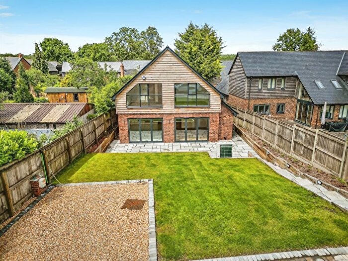 5 Bedroom Detached House For Sale In Victoria Road, Warminster, BA12