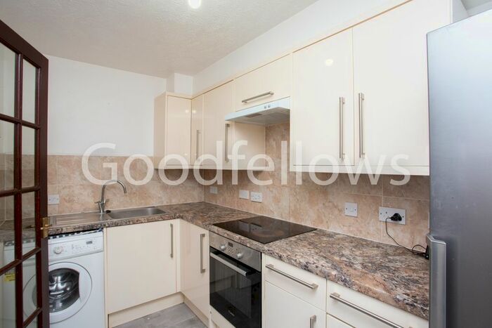 2 Bedroom Flat To Rent In Longfield Drive, Mitcham, Surrey, CR4