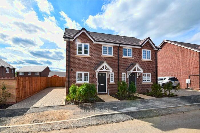 2 Bedroom Semi Detached House To Rent In Woodfield Road, Highfields Caldecote, Cambridge, CB23