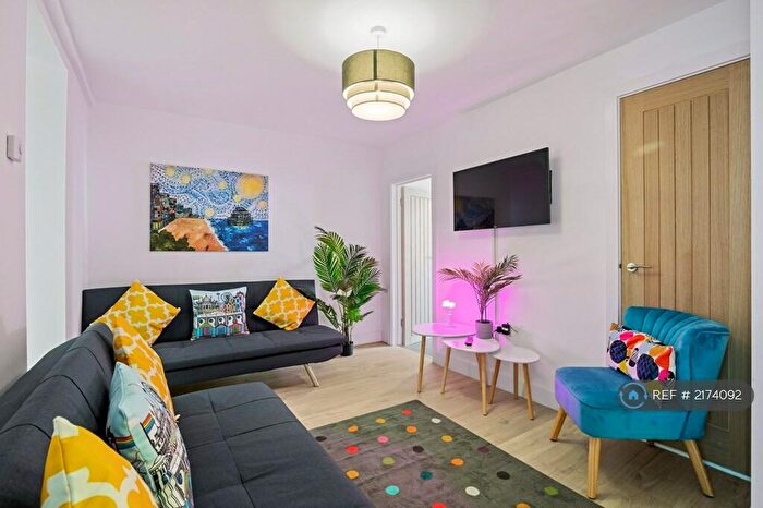 2 Bedroom Flat To Rent In Richmond Place, Brighton, BN2