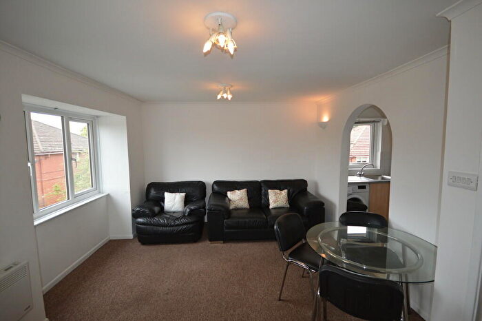 2 Bedroom Flat To Rent In Aylands Close, Wembley, HA9