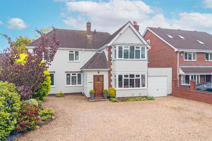 4 Bedroom Detached House For Sale In Norton Road, Stourbridge, DY8