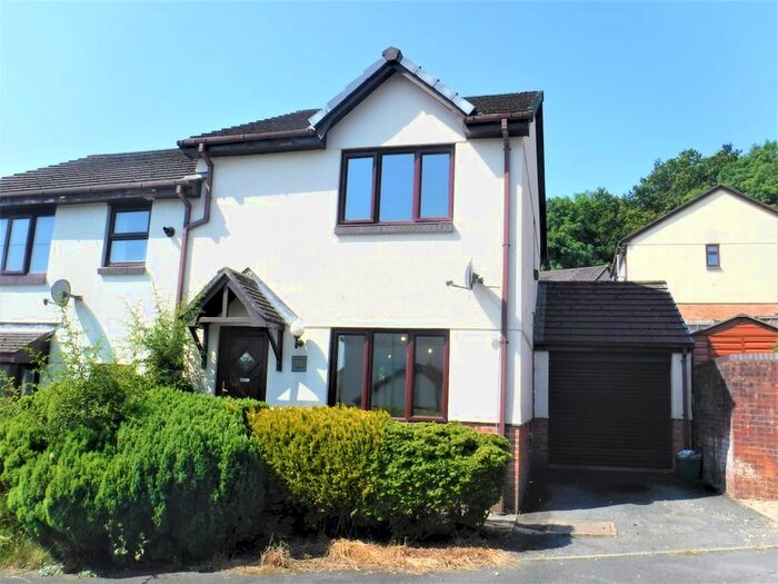 3 Bedroom Semi-Detached House To Rent In Deacons Green, Tavistock, PL19