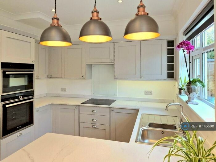 3 Bedroom Terraced House To Rent In Westland Avenue, Hornchurch, RM11