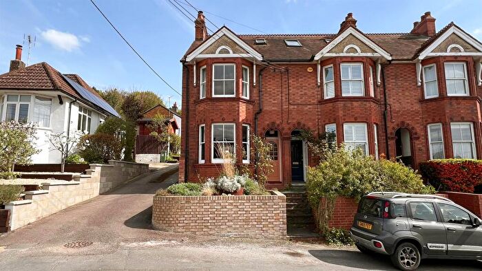 3 Bedroom End Of Terrace House For Sale In Wellcroft, Ivinghoe, Leighton Buzzard, LU7