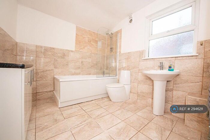 2 Bedroom Terraced House To Rent In Beatrice St, Bootle, L20