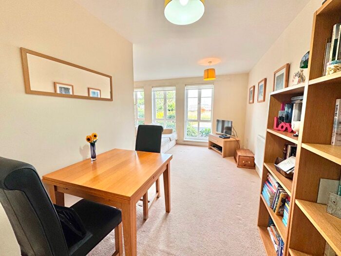 1 Bedroom Flat For Sale In Mariners Wharf, Newhaven, BN9