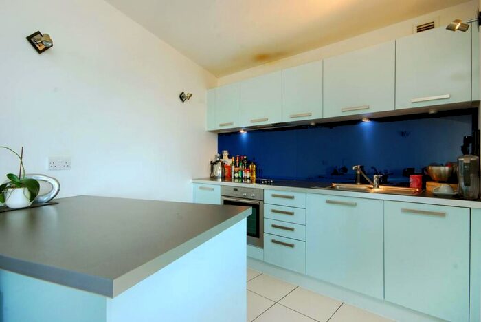 1 Bedroom Flat To Rent In Deals Gateway, Deptford, London, SE13