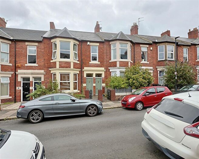 2 Bedroom Flat To Rent In Sandringham Road, South Gosforth, Newcastle Upon Tyne, NE3