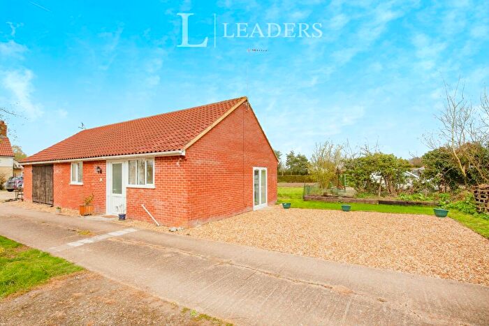 1 Bedroom Bungalow To Rent In Kempstone Cottages, North Street, PE32