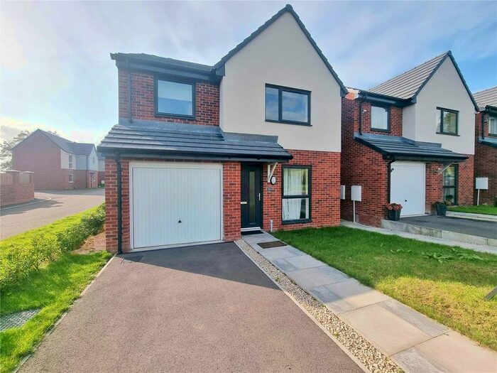 4 Bedroom Detached House To Rent In Henry Mason Place, Stoke-On-Trent, Staffordshire, ST2