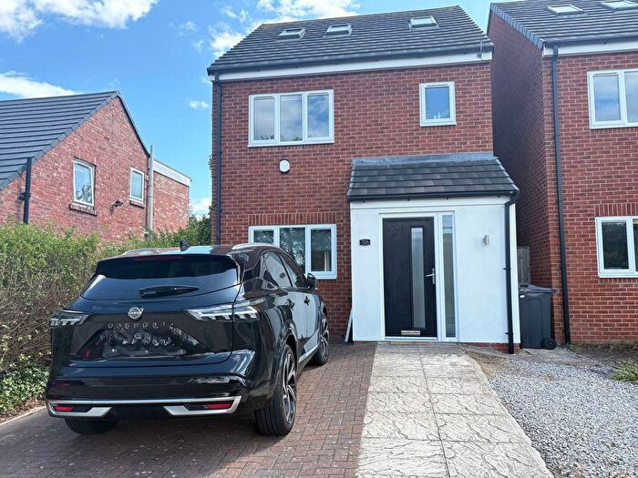 3 Bedroom Detached House To Rent In Valley View, Jarrow, NE32