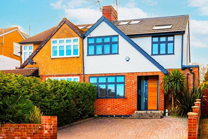 4 Bedroom House For Sale In Southwood Drive, Surbiton, KT5