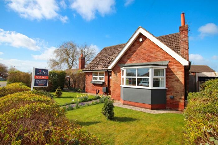 3 Bedroom Detached Bungalow For Sale In Church Lane, Holton-Le-Clay, Grimsby, DN36