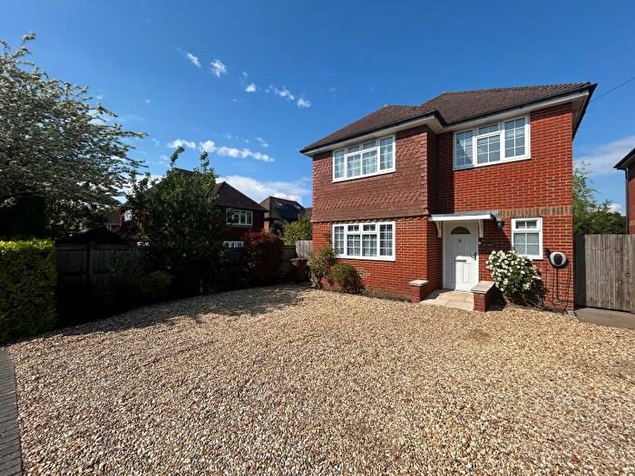 3 Bedroom Property To Rent In Woodruff Avenue, Burpham, GU1