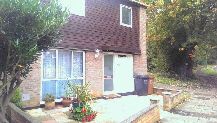 3 Bedroom End Of Terrace House To Rent In Far Meadow Court, Abington, Northampton, NN3