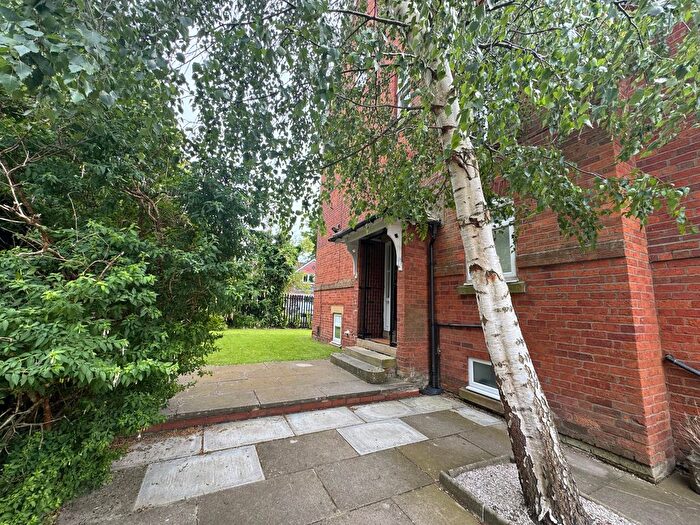 Studio To Rent In Pendlebury Road, Swinton, Manchester, M27