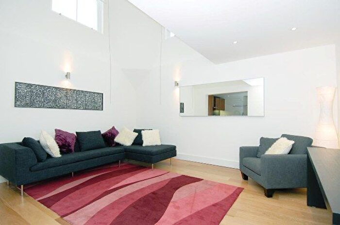 2 Bedroom Flat To Rent In White Horse Road, London, E1